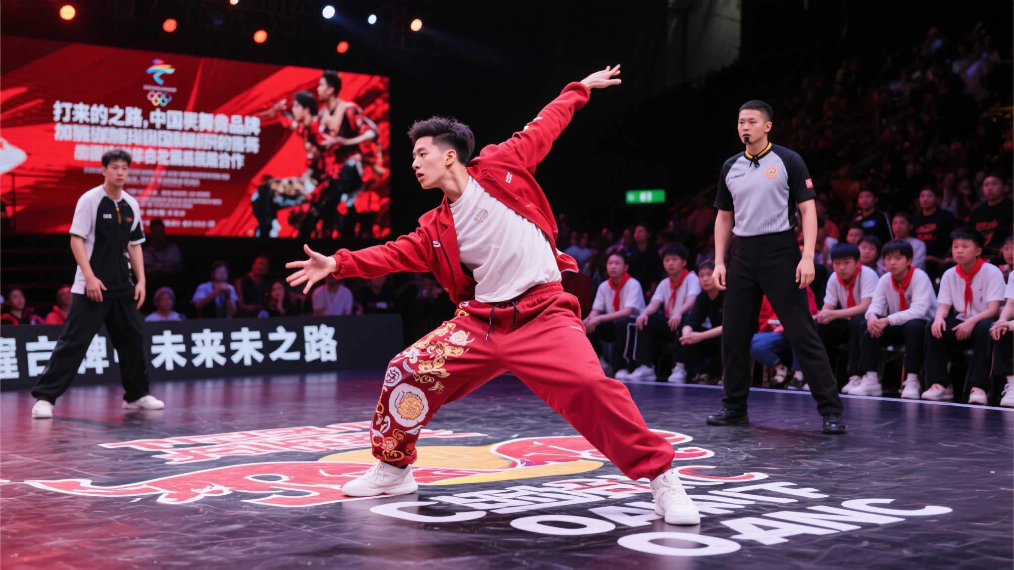 追光 | 奥运之后 中国霹雳舞继续前行 追光 | 奥运之后 中国霹雳舞继续前行